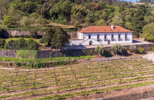 Santo Tirso House | Casa de Vilela - Quinta Rural Exclusiva no Porto para Grupos até 15 Pessoas
