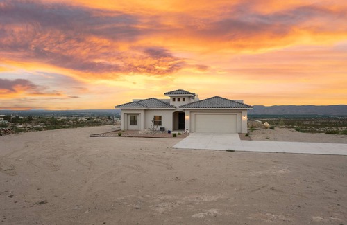 Las Cruces House | Casa de Vistas!! Relaxation and Spectacular Views!
