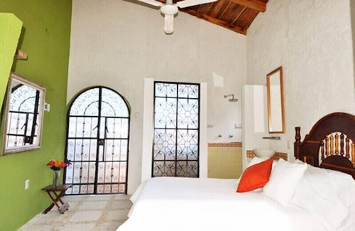 Campeche Bed & Breakfast | Casa de Zari B&B