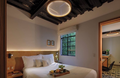 Hipodromo Hotel | Casa Decu