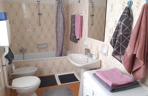 Tenna Apartment | Casa dei Tulipani Tenna Ospitar
