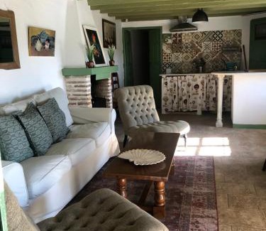 Almodovar del Rio House | Casa del Almezo