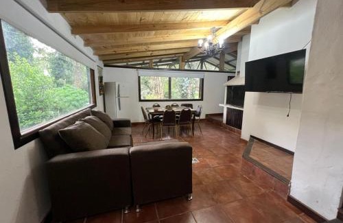 Bosque Peralta Ramos House | Casa del Bosque