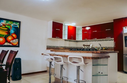 Cali House | Casa del bosque