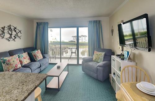Galveston Apartment | Casa Del Mar 101 - Beachfront Resort