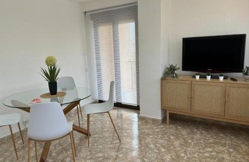 Los Arenales del Sol Apartment | Casa del mar-Apartamento a pie de playa