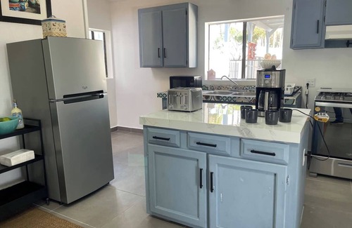 Ensenada House | Casa Del Mar- BEACH HOUSE
