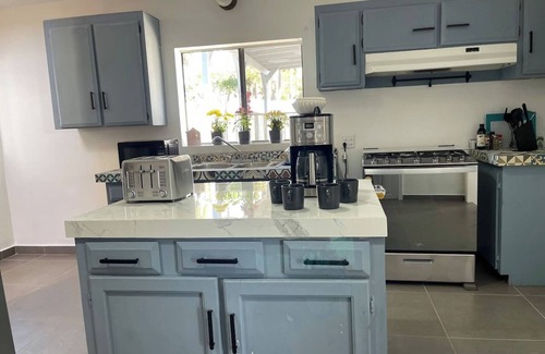 Ensenada House | Casa Del Mar- BEACH HOUSE