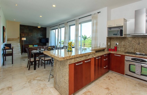Zazil-ha Apartment | Casa del Mar by Stella Rentals