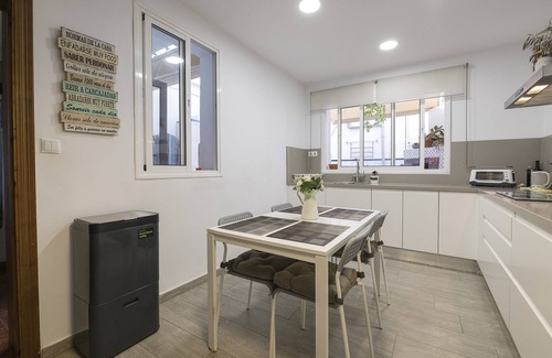Algeciras Ski Chalet | Casa Del Olivo - Two Bedroom Chalet, Sleeps 2
