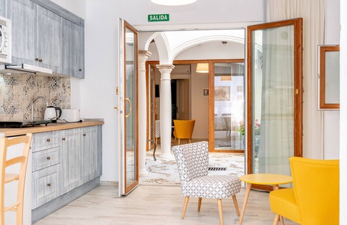 Historic Center of Estepona Apartment | Casa del Patio - Boutique Apartments