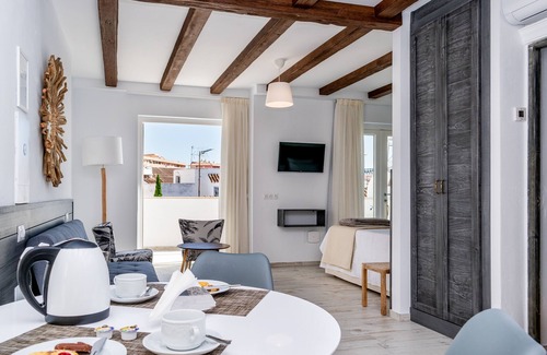 Historic Center of Estepona Apartment | Casa del Patio - Boutique Apartments