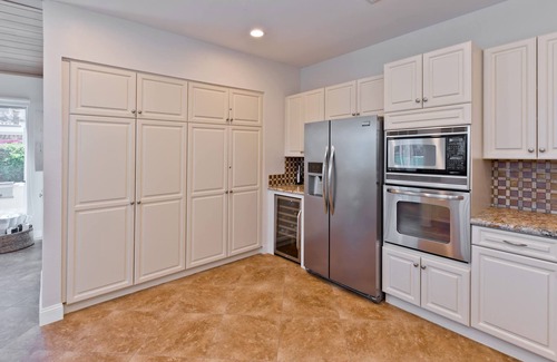 La Quinta House | Casa Del Rio Luxe 3BR w Pool Spa Lake Views