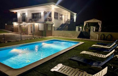 Lloret de Mar Apartment | Casa del Roselles - Luxury Flat with Swimming-Pool in Lloret de Mar