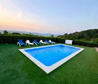Lloret de Mar Apartment | Casa del Roselles - Luxury Flat with Swimming-Pool in Lloret de Mar