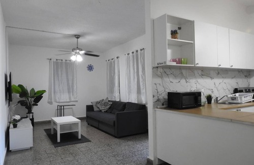 Bayamon House | Casa del Sol-a Hospitals Malls Restaurants and Train Ride to Coliseo