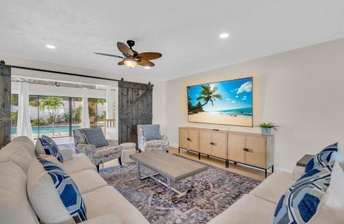 Palma Sola House | Casa Del Sol - By SkyRun Anna Maria