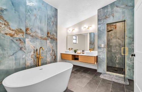 Palma Sola House | Casa Del Sol - By SkyRun Anna Maria