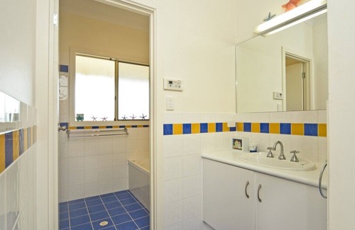 Nangkita House | Casa Del Sol - Riverfront, bring the boat - Hindmarsh Island