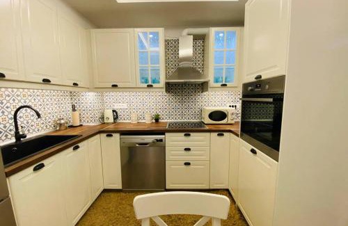 South Rhodes Apartment | Casa del Sud