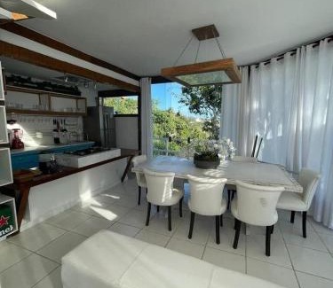 Ossos House | Casa Delfi, Hermosa vista, Jacuzzi e Praia , Buzios