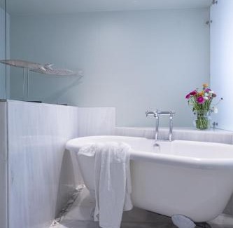Old Town Hotel | Casa Delfino Hotel & Spa
