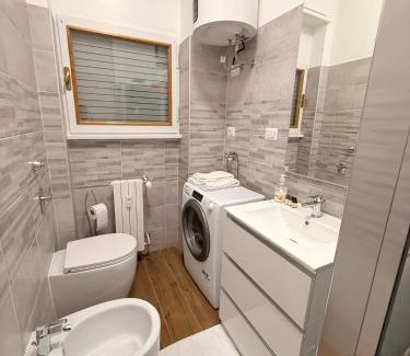 San Giuliano Milanese Apartment | Casa Dell Angelo