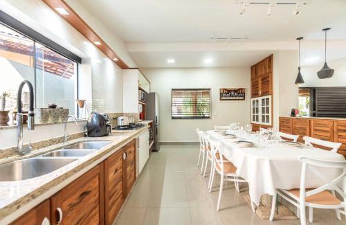 Tenorio House | Casa dentro cond. Tenório à 50mts pé areia, térrea, ar cond split, área gourmet, cervejeira
