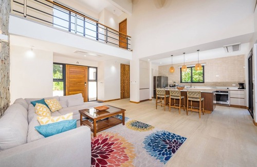 Los Pargos House | CASA DESTINO - 150 METERS FROM THE OCEAN IN OCEANFRONT COMMUNITY