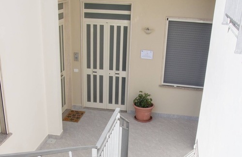 Rodio House | Casa Di Bello Viola Studio Apartment