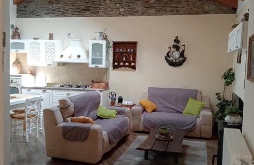 Pettenasco House | Casa di Dario