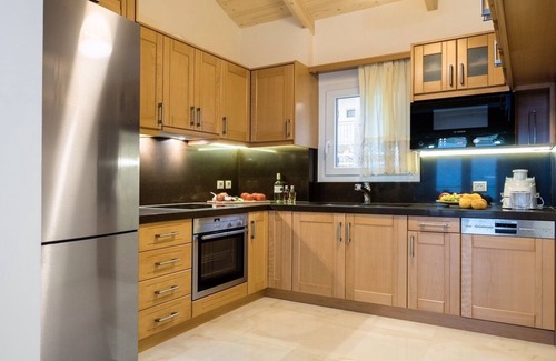 Spartochori Villa | Casa di Maura - Four Bedroom Villa, Sleeps 6