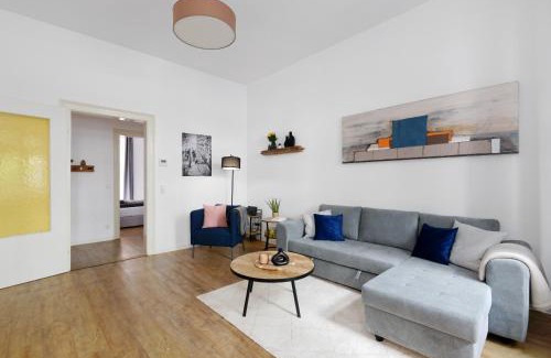 Wiesbaden Apartment | Casa di Nero Komfort mit Innenstadtlage und Balkon