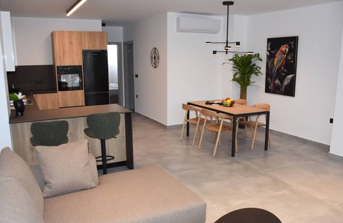 Paradisi Apartment | Casa di Pino B in Paradisi Square near Airport