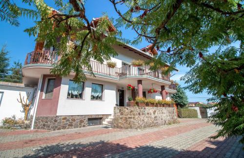 Brasov House | Casa Din Noua