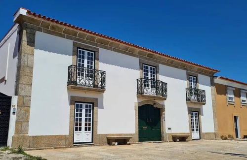 Rates House | Casa do Terreiro' with private pool, private terrace and Wi-Fi