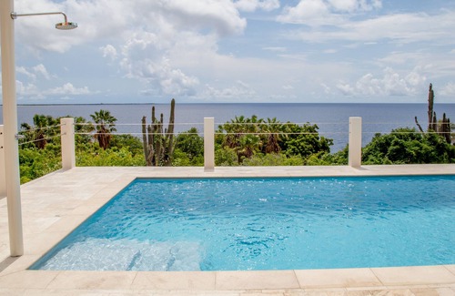 Sabadeco Villa | Casa Doce - Ocean View Villa, Peaceful and Private!