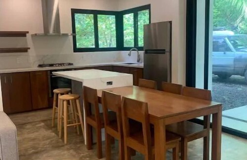 Mal Pais Resort | Casa Dorado 3 bedroom Beach house located a the end of the road in Mal Pais