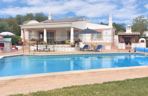 Guia Villa | Casa dos Coqueiros- Vivenda na área de Guia