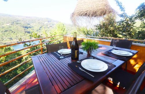 Parada de Bouro House | Casa dos Filhos - Casas do Rio by Gerês Casas