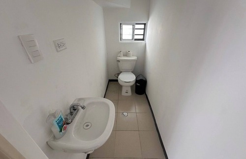 Apodaca House | Casa dos pisos