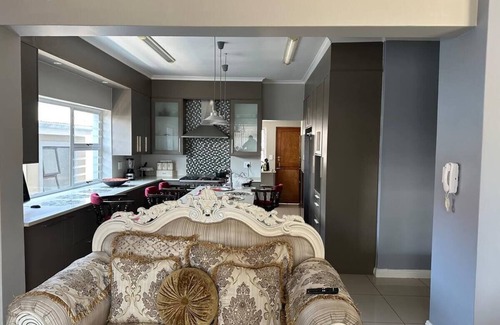 Greater Johannesburg Metropolitan Area House | Casa Eastgate