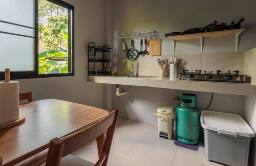 Thong Sala House | Casa Eden Thong Sala Center 2BR 4K TV AC