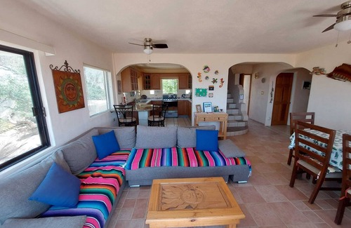 Los Frailes House | Casa El Coyote, 3bedrooms/2 baths home with private pool near Cabo Pulmo