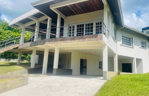 San Ignacio House | Casa Ellysian