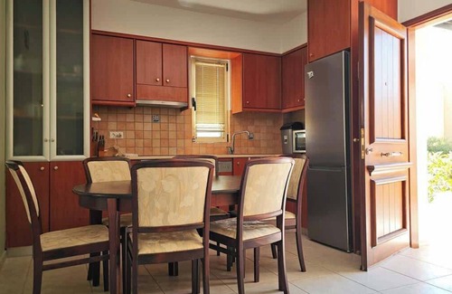 Maleme Apartment | Casa Elysia 1BR with Beach & Pool