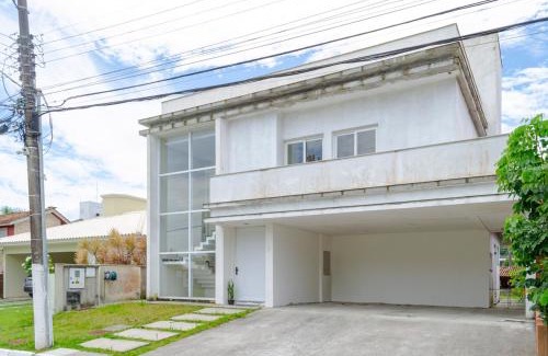 Ponta das Canas House | Casa em condomínio fechado c Wi-Fi a 150m da praia