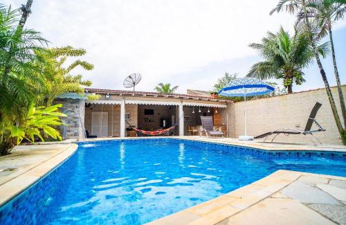 Boraceia House | Casa em condomínio fechado com piscina