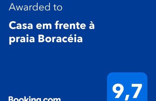 Boraceia House | Casa em frente à praia Boracéia