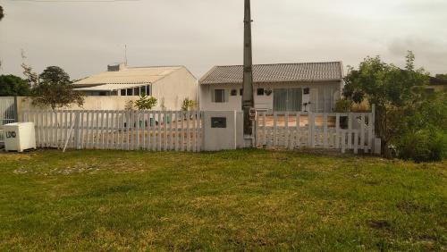 Itapoa House | Casa em Itapoá o Paraiso - Wifi - Ótimo Preço - Promoções